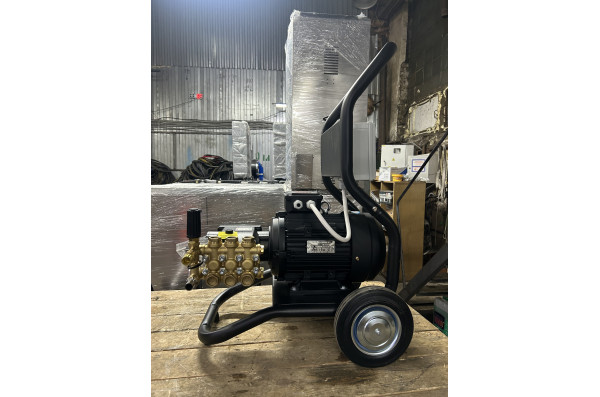 АВД Тритон H 15/200 BP 5.5 T ( на тележке, с электрикой и теплозащитой )