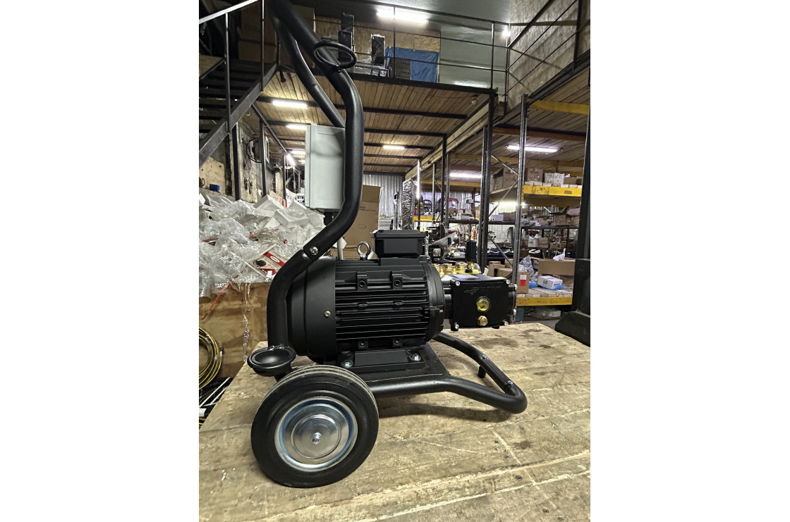 АВД Тритон H 15/200 BP 5.5 T ( на тележке, с электрикой и теплозащитой )