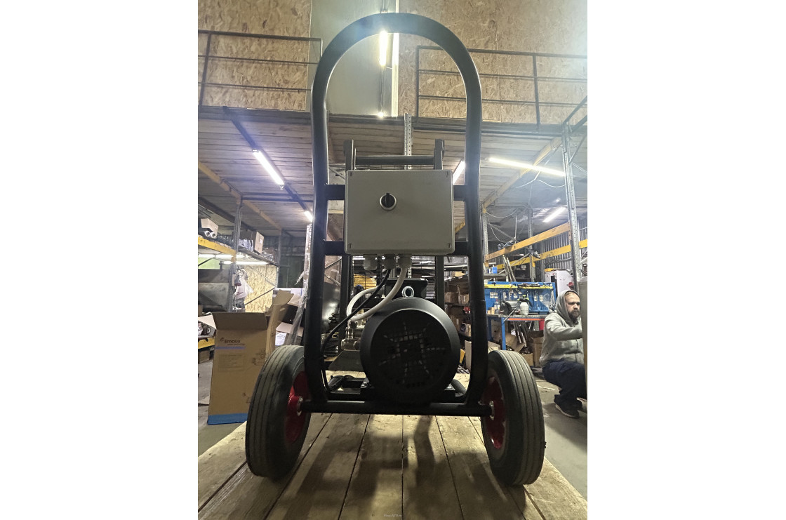 АВД Тритон M 15/200 TS 5.5 (на тележке с электрикой и теплозащитой)