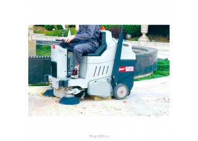 Bennett Tornado 700BD