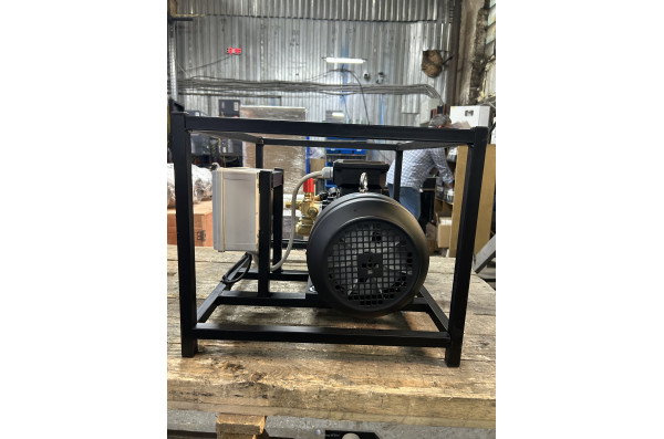 АВД Тритон AR 15/200 T 5.5