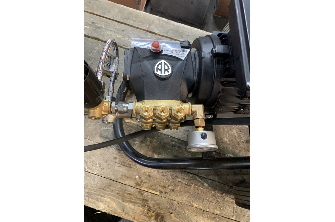 АВД Тритон AR 14/160 T 5.5 (на тележке с барабаном)