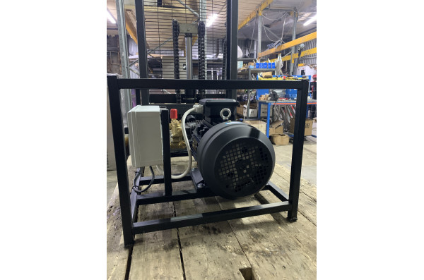 АВД Тритон Bertolini 15/200 BP 5.5 TOR (на раме, электрика с теплозащитой)