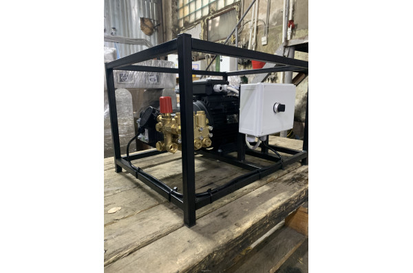 АВД Тритон Bertolini 15/200 BP 5.5 TOR (на раме, электрика с теплозащитой)