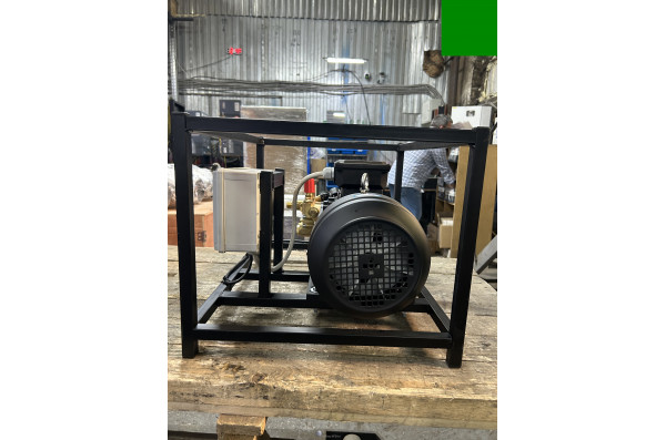 АВД Тритон AR 15.200 TS 5.5 Т (на раме, электрика с теплозащитой)