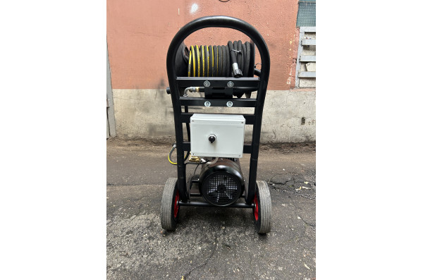 АВД ТРИТОН Н 21/200 TS Т 7.5 (на тележке с барабаном)