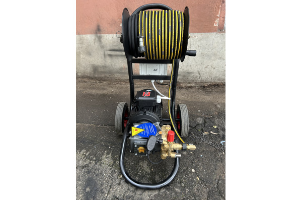 АВД ТРИТОН AR 15/200 T 5.5  (на тележке с барабаном)