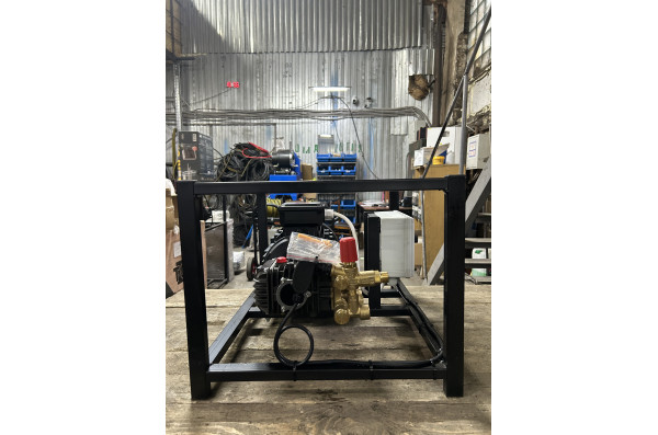 АВД Тритон C ZW 15/200 (85 °C)  TS 5.5 T ( на раме с электрикой с теплозащитой)