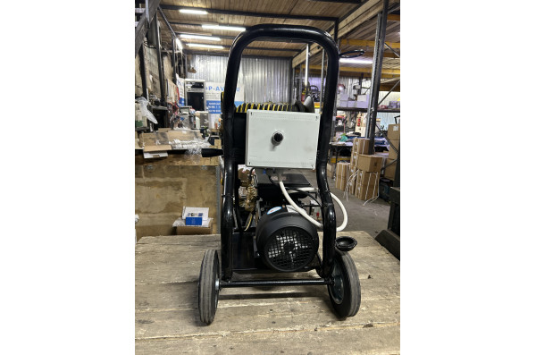 АВД ТРИТОН AR 14/16 TS 3.0 T (тележка-кисар + катушка 30 м + блок электрики с тепловым реле + фильтр + переходник )