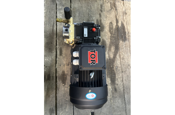 Моноблок TOR 15/20 BP 5.5 TOR ( + манометр)