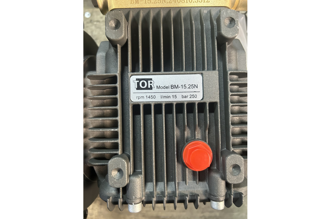 Моноблок TOR 15/20 BP 5.5 TOR ( + манометр)