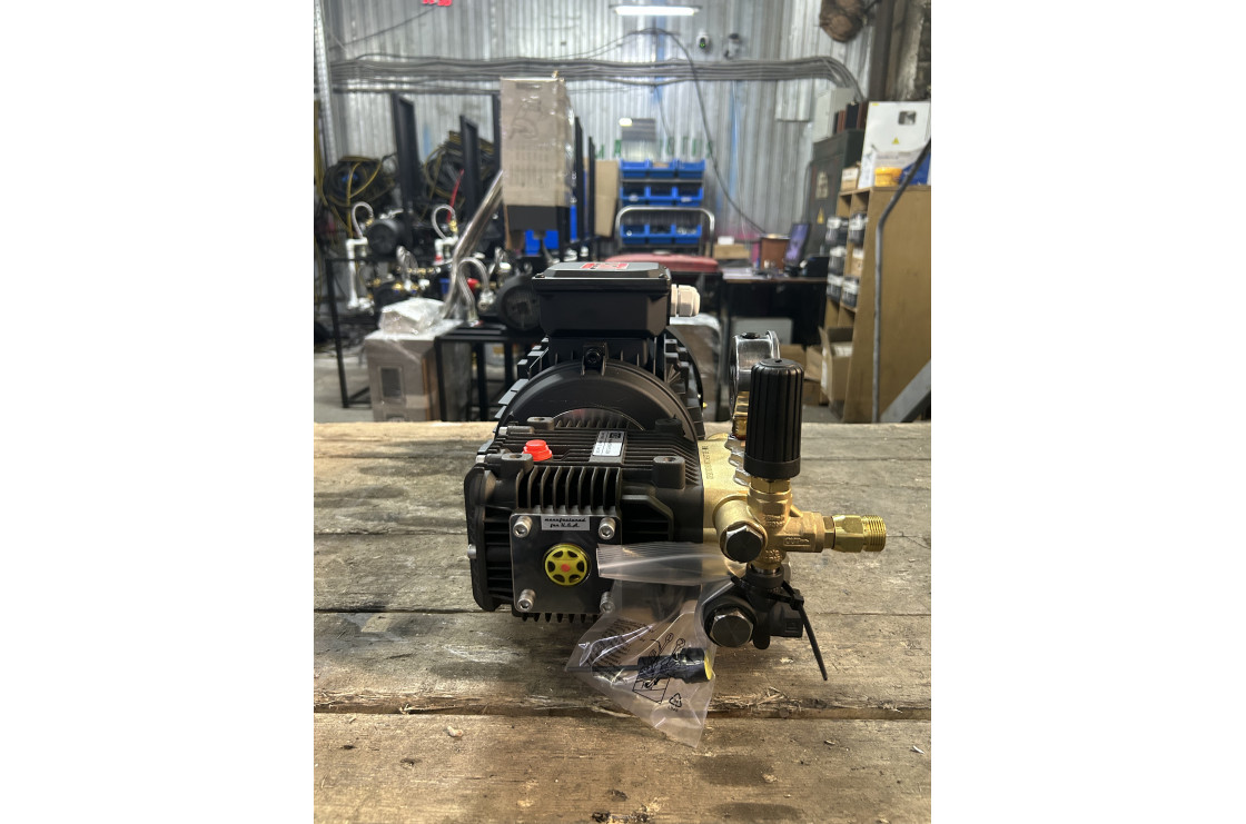 Моноблок TOR 15/20 BP 5.5 TOR ( + манометр)