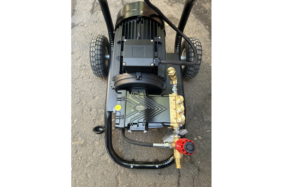 АВД ТРИТОН Т 15/350 TS 11.0 Т (на тележке, электрика с теплозащитой)