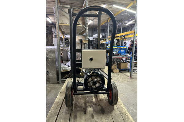 АВД Тритон AR 15/200 TS 5.5 R (на тележке)