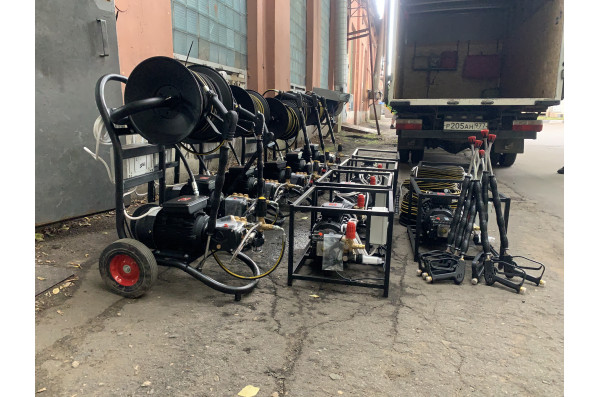 АВД Тритон T15/200 TS 5.5 T ( на раме, термоклапан, электрика с теплозащитой IP 65 380 в, провод 4х-жильный 3 метра)