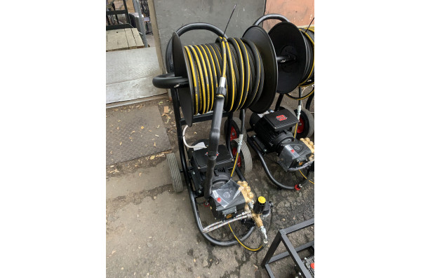 АВД Тритон T15/200 TS 5.5 T ( на раме, термоклапан, электрика с теплозащитой IP 65 380 в, провод 4х-жильный 3 метра)