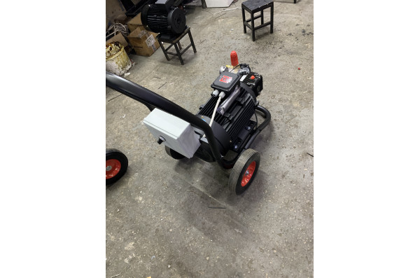 АВД Тритон T 15/250 TS 7.5 T ( на тележке, электрика с теплозащитой)