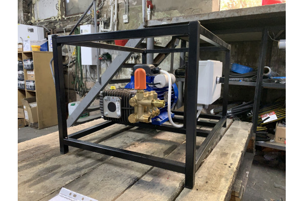 АВД Тритон WBL 10/160 ВР IEC 100 3.0  (на раме,с теплозащитой)