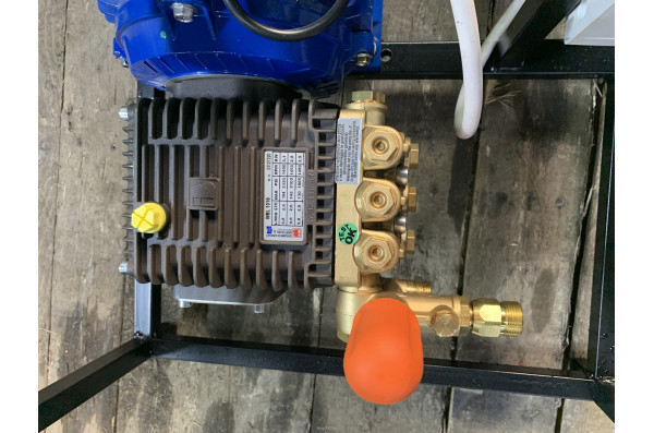 АВД Тритон WBL 10/160 ВР IEC 100 3.0  (на раме,с теплозащитой)