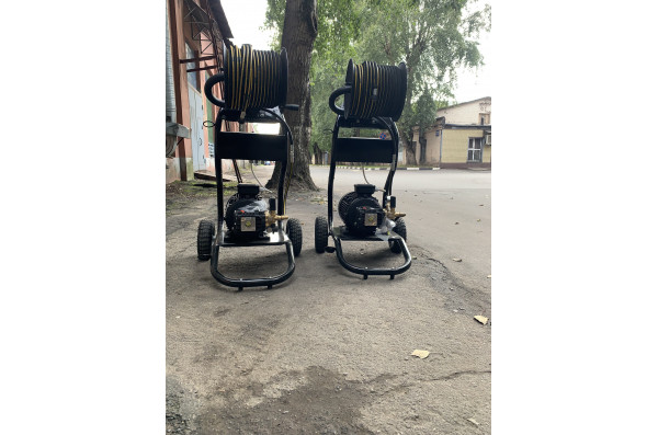 АВД ТРИТОН T 15/250 T 7.5  (манометром, на тележке)