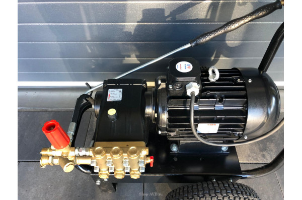 Мойка АВД Тритон H 180 бар, 30 л/мин. 11.0 кВт