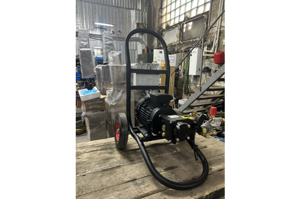 АВД Тритон  H15/20 TS 5.5 TI (на тележке)