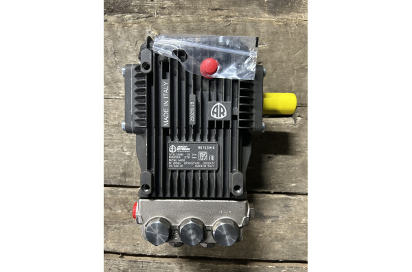 Насос высокого давления AR RK 15.28H N