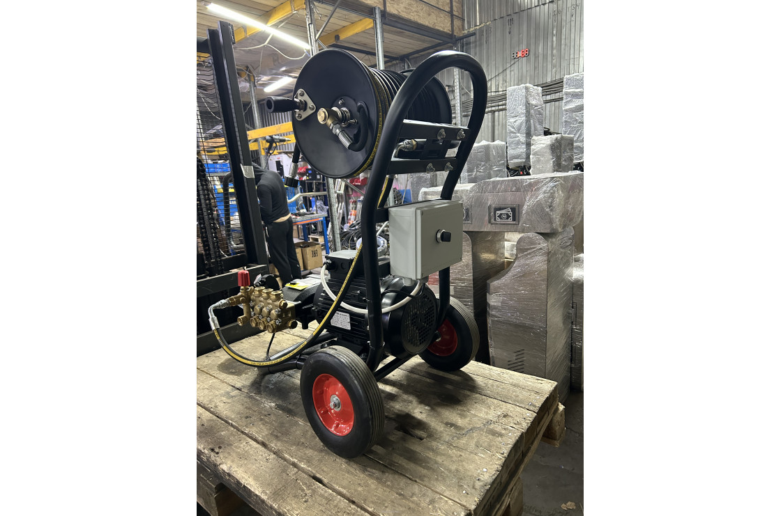 АВД Тритон Н 15/200 TS 5.5 (на тележке + катушка)