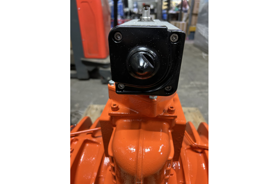 Насос вакуумный лопастной JUROP PNR 124D, 1300 об/мин, левое вращение, пневмоклапан