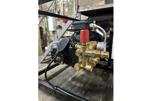 АВД Тритон AR 15/200 TS 5.5 T (на раме, электрика,  теплозащита)