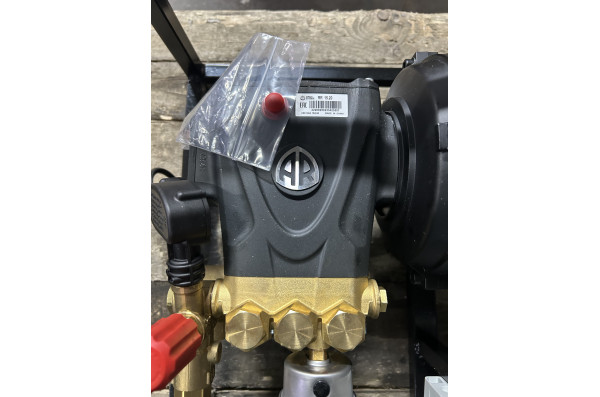 АВД Тритон AR 15/200 TS 5.5 T (на раме, электрика,  теплозащита)