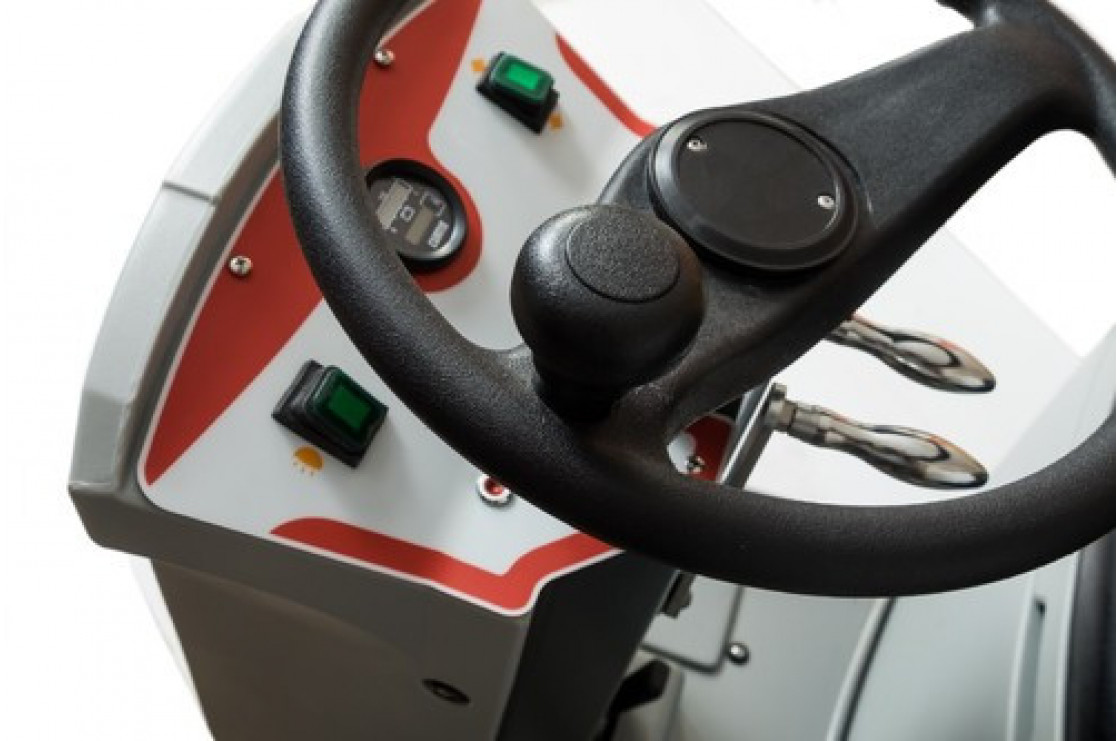  Поломоечные машины BENNETT HUSSAR H760B