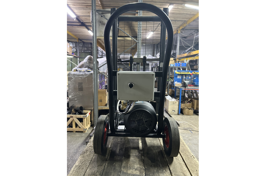 АВД Тритон Т 15/200 TS 5.5 T (на тележке)