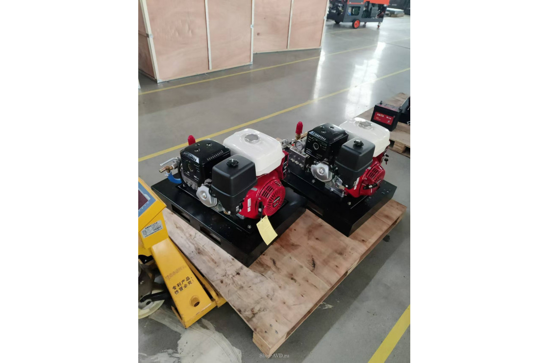 АВД с двигателем Honda GX690 (300 бар, 30 л/мин)