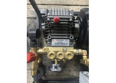 АВД ТРИТОН C ZW 15/207 TS 5.5 T (на раме, аварийный регулятор давления SVL28, манометр, тепловое реле)