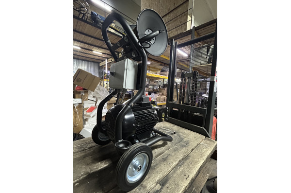 АВД ТРИТОН H 15/200 TS 5.5 N (на тележке, манометр, катушка, электрика с теплозащитой)