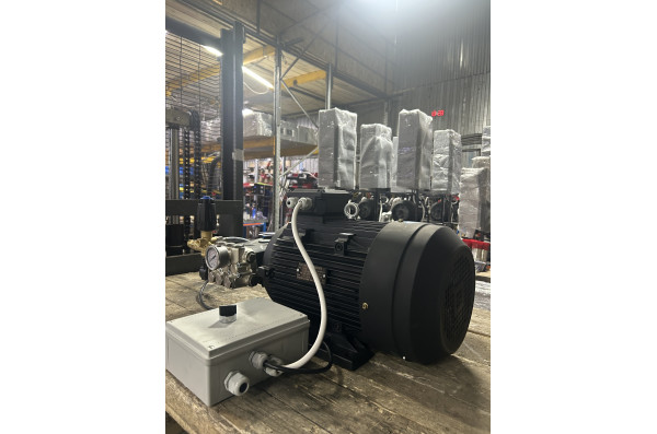 Моноблок Тритон AR 15/250 TS 7.5 T (электрика с теплозащитой)