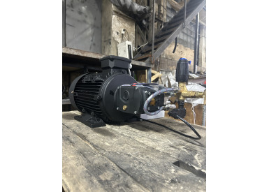 Моноблок Тритон AR 15/250 TS 7.5 T (электрика с теплозащитой)