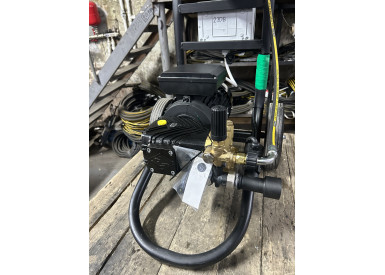 АВД Тритон T 11/250 T 3.0 ( на тележке, фильтр, сухой ход, электрика с теплозащитой, с катушкой)