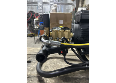 АВД Тритон T 11/250 T 3.0 ( на тележке, фильтр, сухой ход, электрика с теплозащитой, с катушкой)