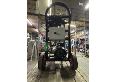 АВД Тритон T 11/250 T 3.0 ( на тележке, фильтр, сухой ход, электрика с теплозащитой, с катушкой)