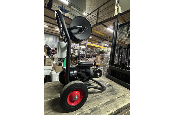 АВД Тритон T 11/250 T 3.0 ( на тележке, фильтр, сухой ход, электрика с теплозащитой, с катушкой)