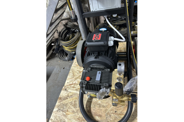 АВД Тритон Т 15/200 TS 5.5 Т (барабан, манометр, фильтр, электрика с теплозащитой)