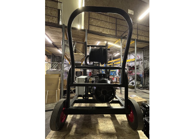 АВД Тритон T 30/300 T 12.5 ( тележка 4 колеса, барабан, манометр, электрика с теплозащитой)