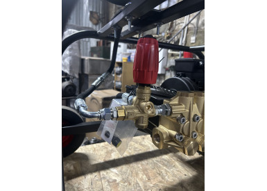 АВД Тритон T 30/300 T 12.5 ( тележка 4 колеса, барабан, манометр, электрика с теплозащитой)