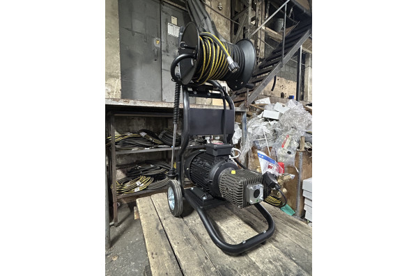 АВД Тритон B 15/200 TS 5.5 T ( на тележке, барабан, электрика с тёплозащитой)