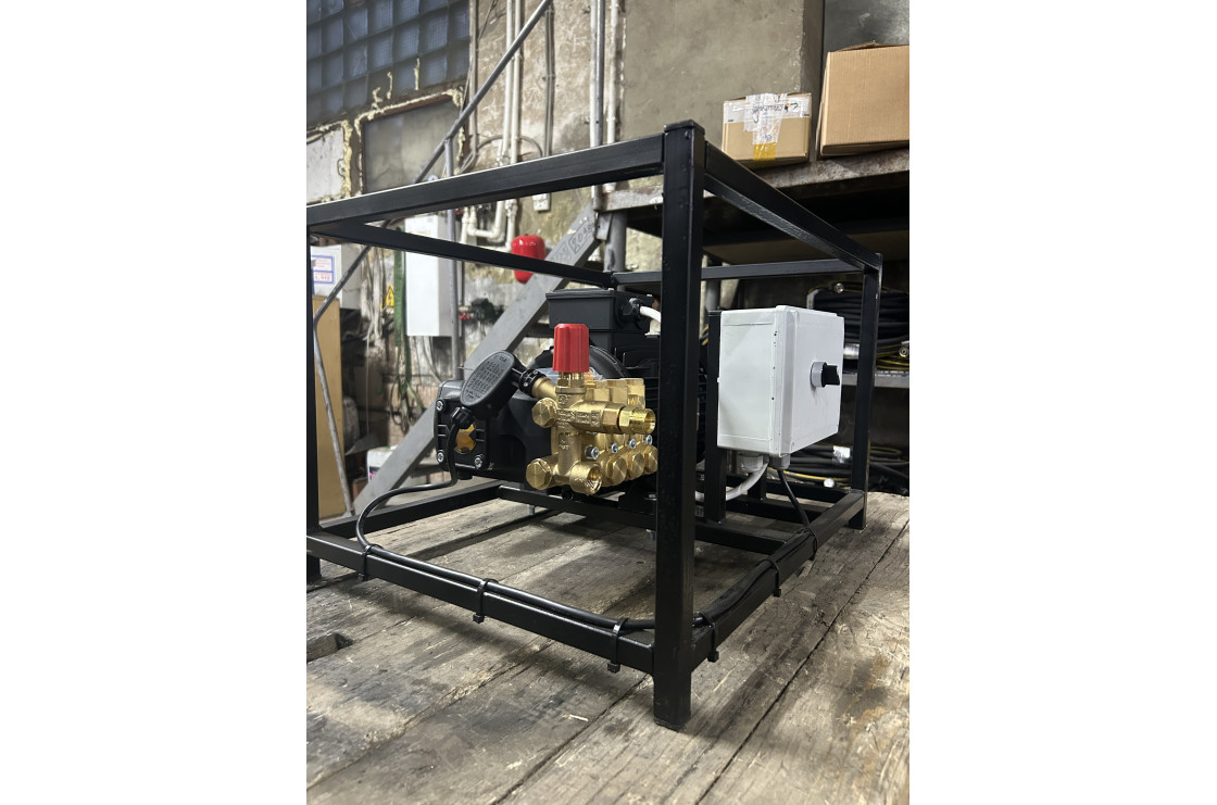 АВД Тритон AR 15/200 TS 5.5 T (на раме, электрика теплозащиты)