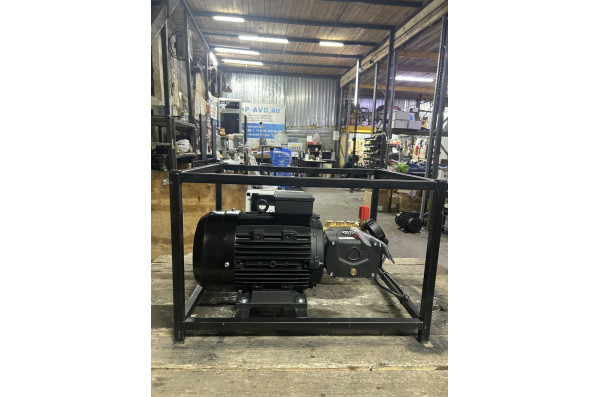 АВД Тритон AR 15/200 TS 5.5 T (на раме, электрика теплозащиты)