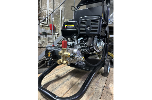 АВД Тритон AR 15/275 ВР 15.0 (на тележке, с катушкой, манометр)