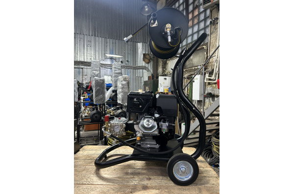 АВД Тритон AR 15/275 ВР 15.0 (на тележке, с катушкой, манометр)